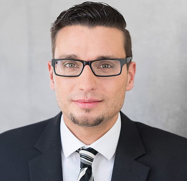 Philipp Hain, Rechtsanwalt der Kanzlei Sommer und Partner